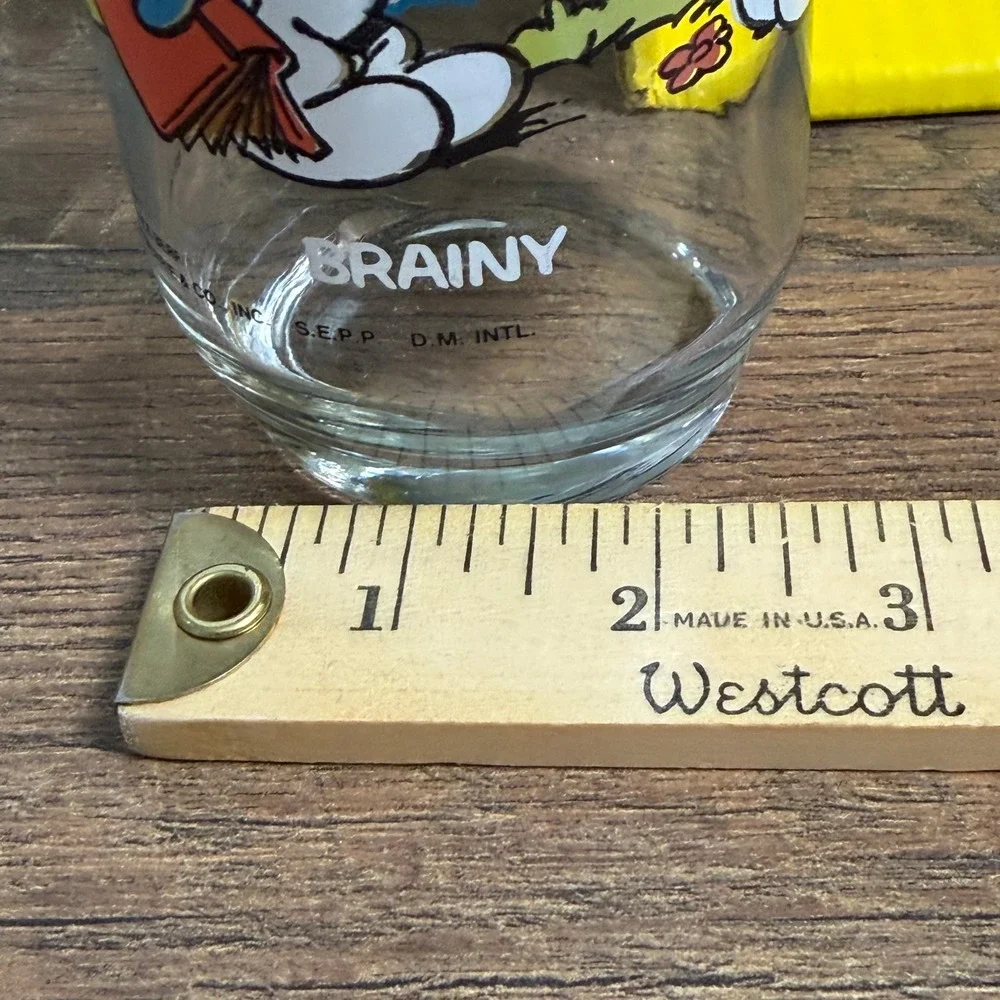 2 Vintage‎ 1982 Smurfs Glasses w/ Gargamel Azrael Wallace Berrie Peyo Collector